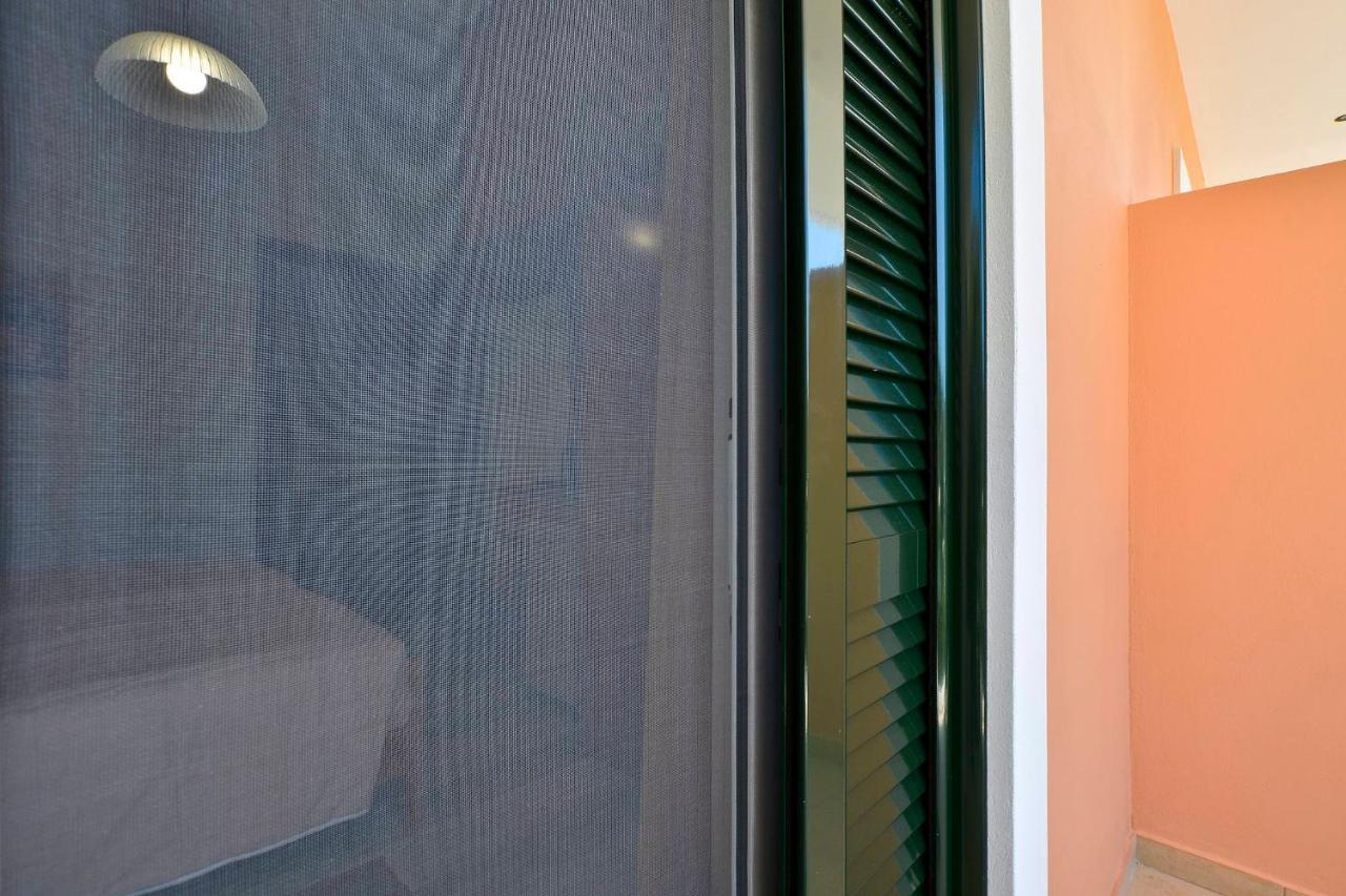 Marilena Studios And Apartments Paleokasztríca Kültér fotó