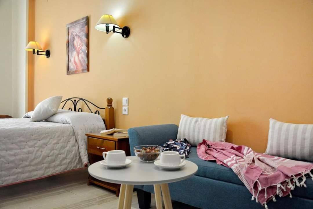 Marilena Studios And Apartments Paleokasztríca Kültér fotó