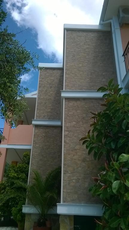 Marilena Studios And Apartments Paleokasztríca Kültér fotó