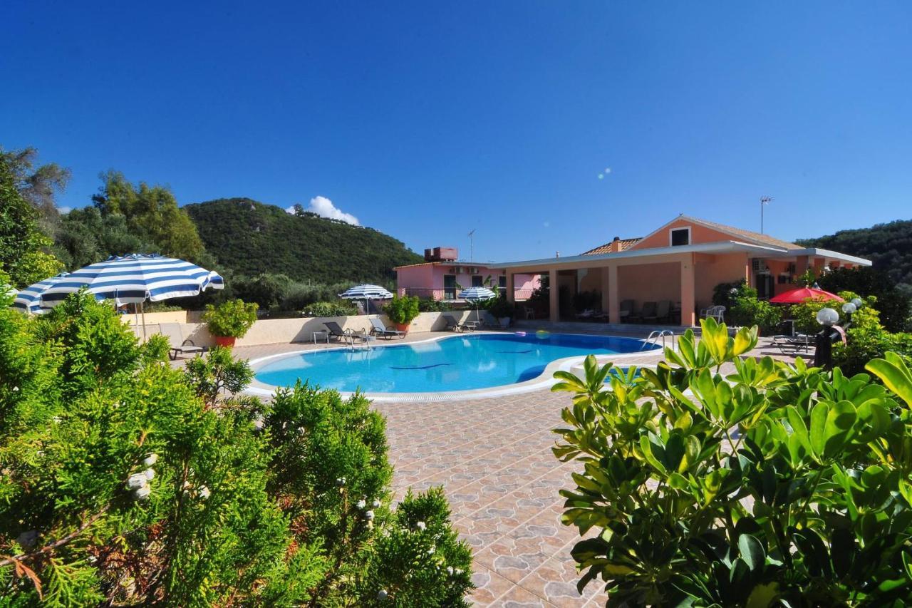 Marilena Studios And Apartments Paleokasztríca Kültér fotó