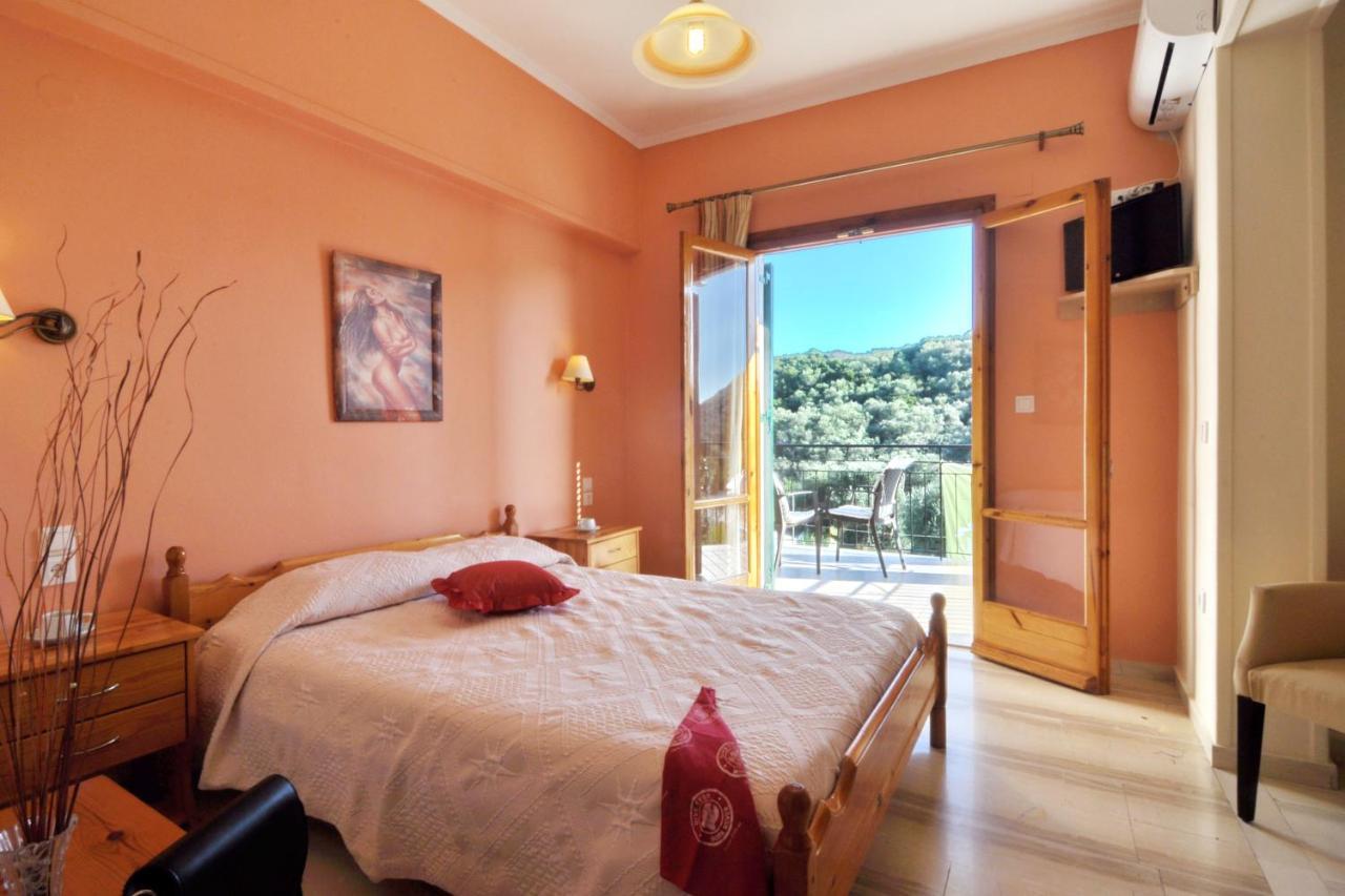 Marilena Studios And Apartments Paleokasztríca Kültér fotó