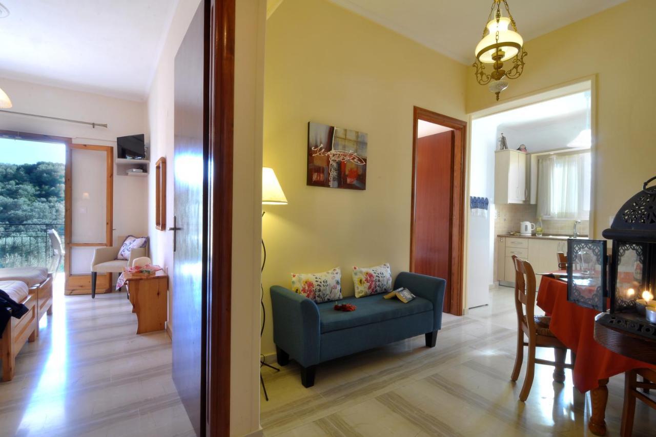 Marilena Studios And Apartments Paleokasztríca Kültér fotó